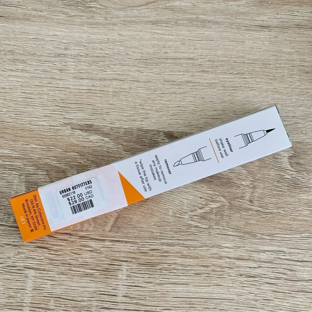 Super Black Your Way Eyeliner + Remover